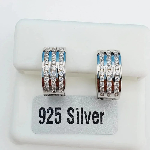 "925 Sterling Silver Cubic Zirconia Earrings, UU1P6A6158 - Picture 8 of 11